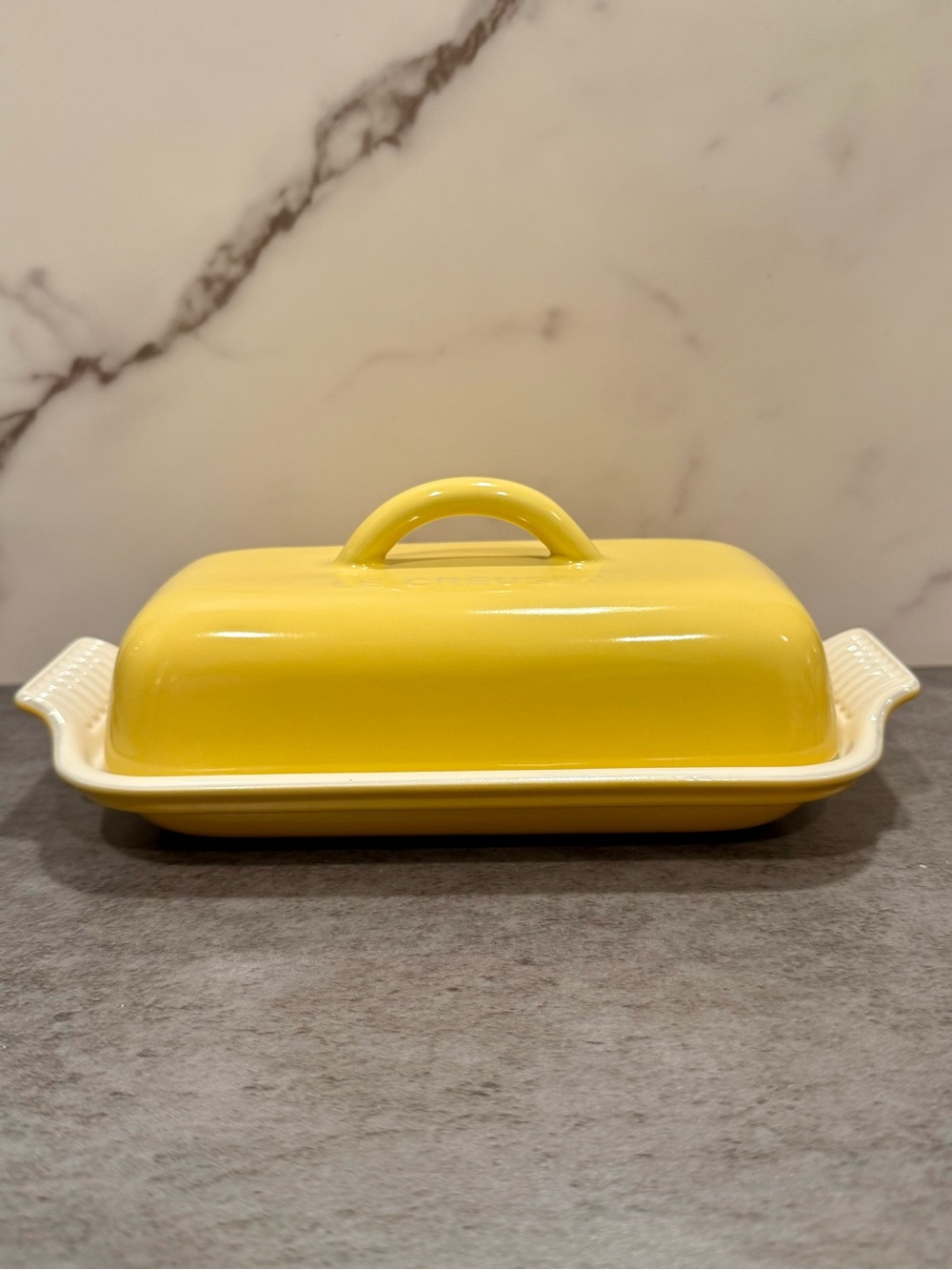 Le Creuset Stoneware 6” Butter Dish Camomille Yellow